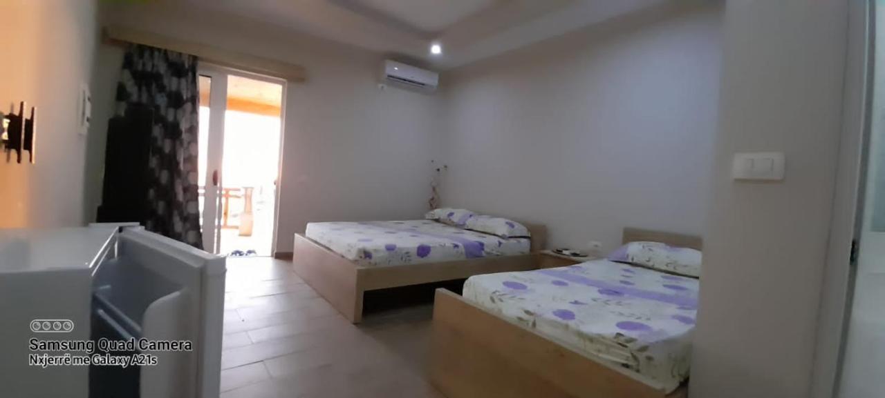 Xuxi Apartments Lukovë Dış mekan fotoğraf