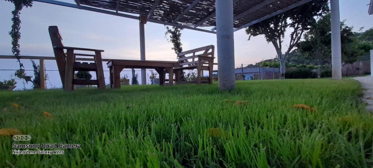 Xuxi Apartments Lukovë Dış mekan fotoğraf