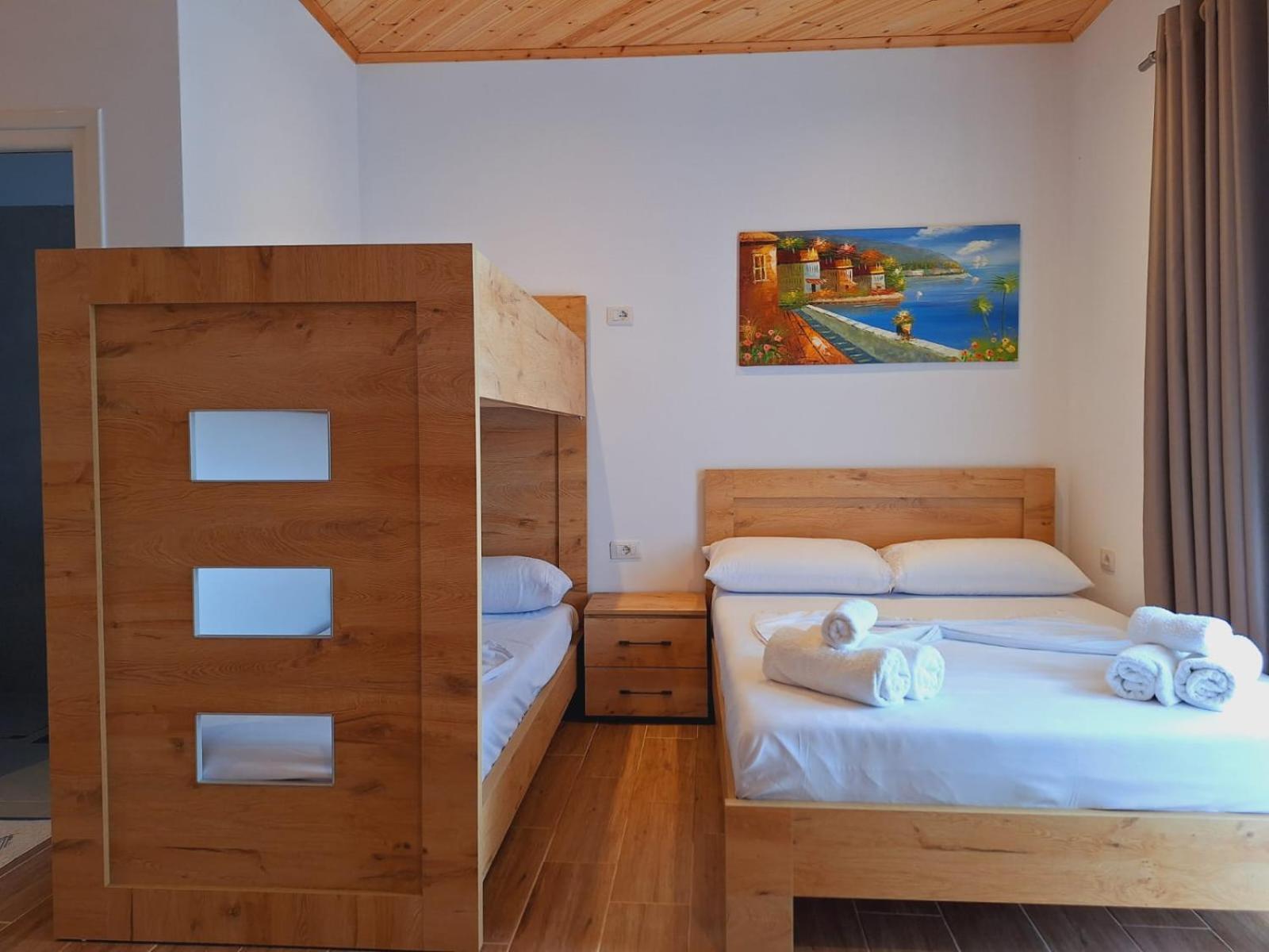 Xuxi Apartments Lukovë Dış mekan fotoğraf